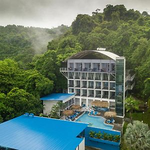 El Faro Beach Hotel